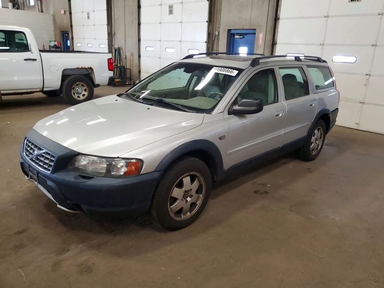 2003 Volvo V70 2.5L Turbo XC70