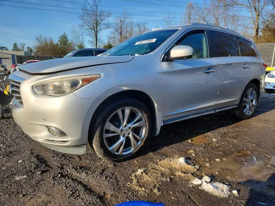 2013 INFINITI JX35
