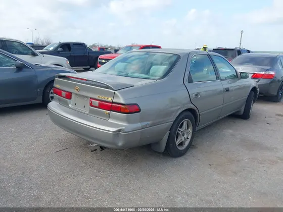 1997 Toyota Camry XLE