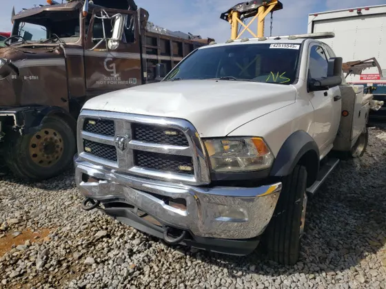 2017 Ram 5500 Chassis Cab SLT