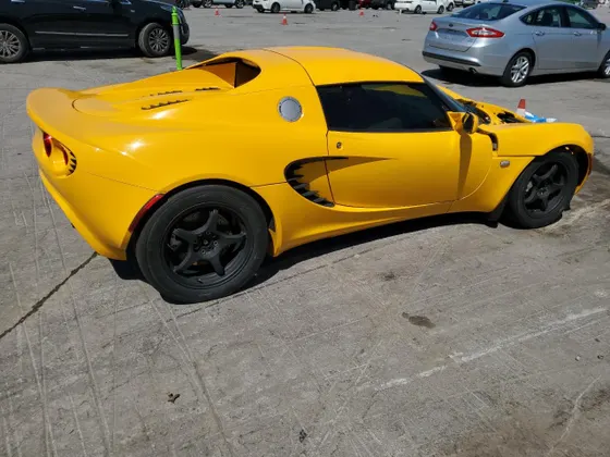 2005 Lotus Elise