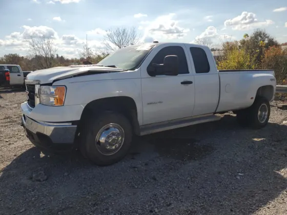 2011 GMC Sierra 3500HD DRW Work Truck