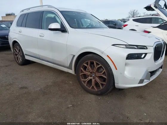 2024 BMW X7 xDrive40i