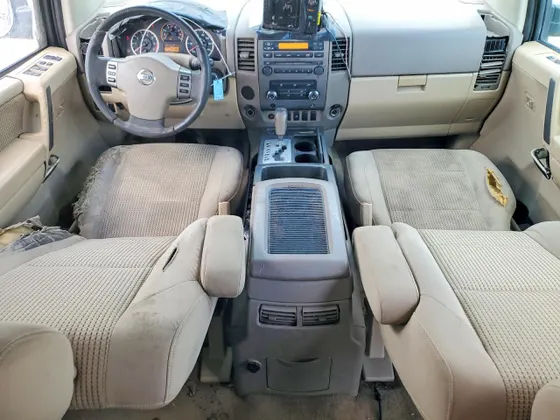 2008 Nissan Titan XE