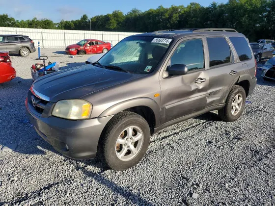 2005 Mazda Tribute s