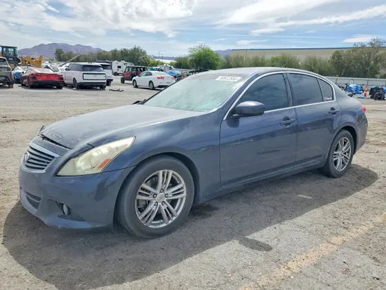 2010 INFINITI G37 Sedan Journey