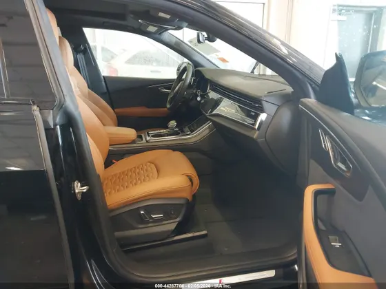 2024 Audi RS Q8 TFSI QUATTRO TIPTRONIC