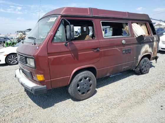 1987 Volkswagen Vanagon CAMPMOBILE