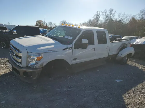 2012 Ford Super Duty F-350 DRW XL