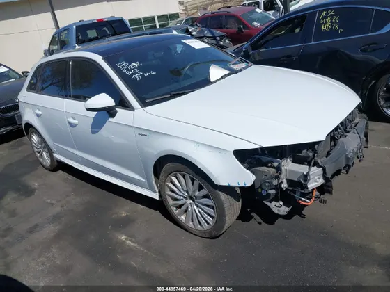 2017 Audi A3 Sportback e-tron Premium