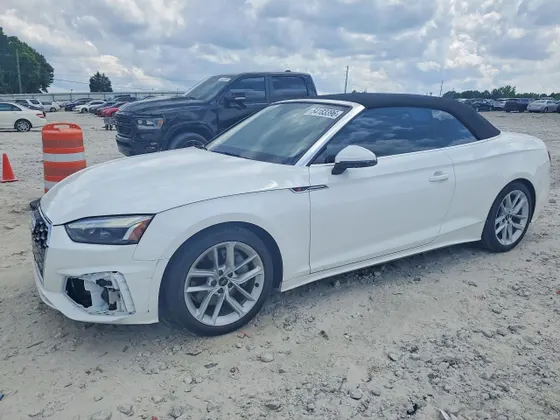 2023 Audi A5 Cabriolet S line Premium Plus