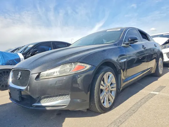 2013 Jaguar XF V6 RWD