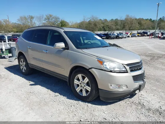 2011 Chevrolet Traverse LT w/2LT