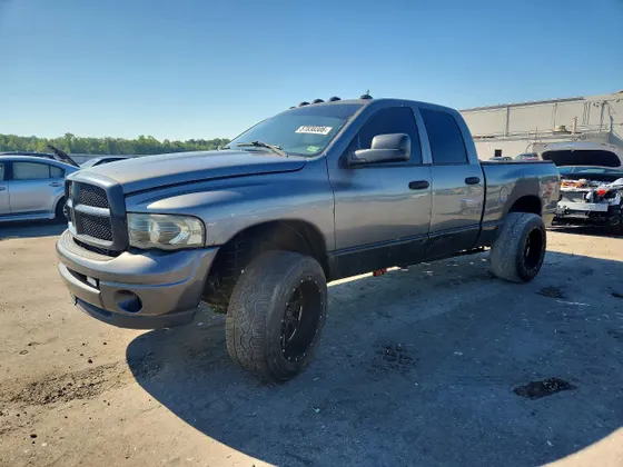 2005 Dodge Ram 2500 SLT