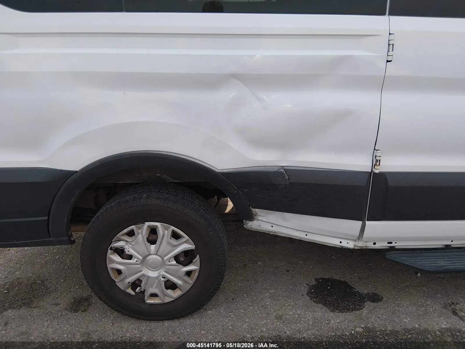 2016 Ford Transit Wagon XLT