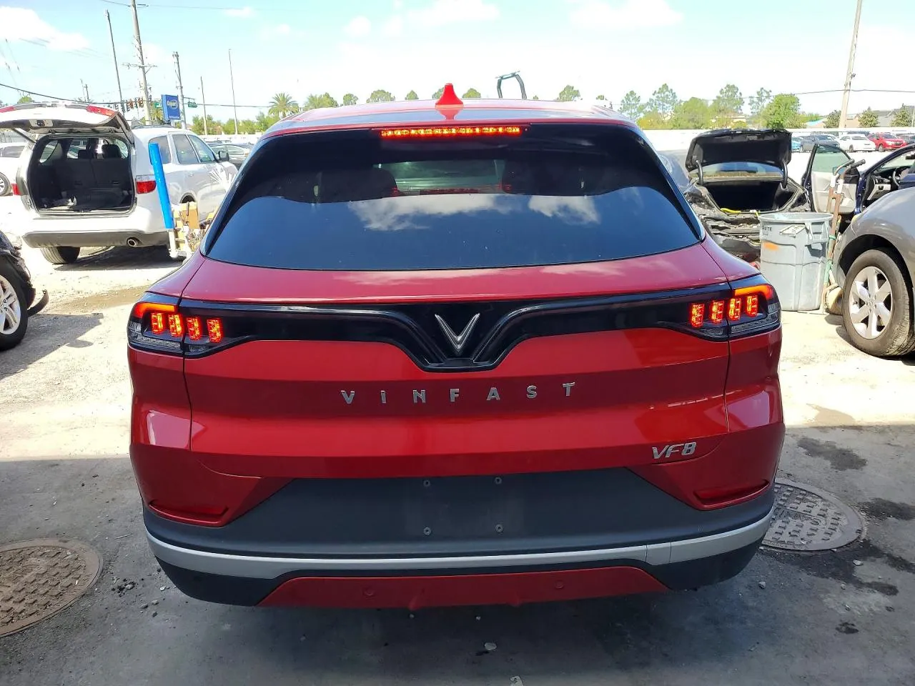 2024 VinFast VF 8 Plus