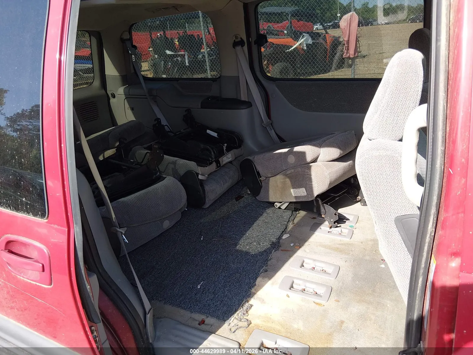 2000 Pontiac Montana M16