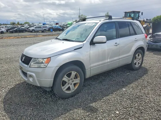 2008 Suzuki Grand Vitara Luxury