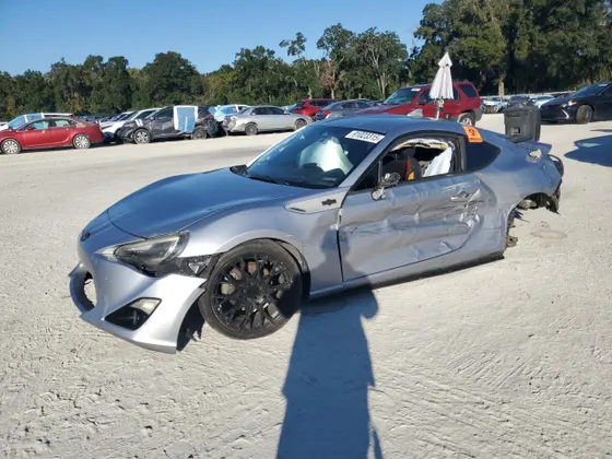 2015 Scion FR-S
