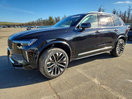 2025 Volvo XC90 Plus