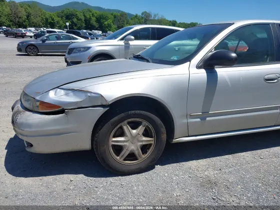 2003 Oldsmobile Alero GL1