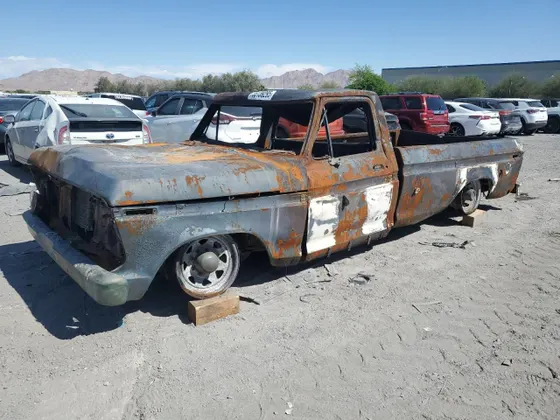 1973 Ford F-250