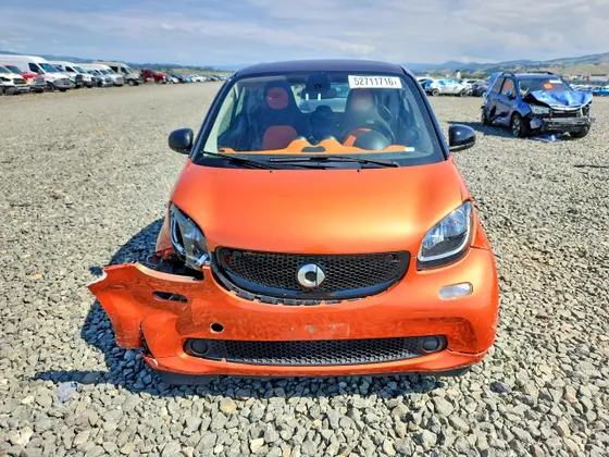 2016 smart fortwo Passion