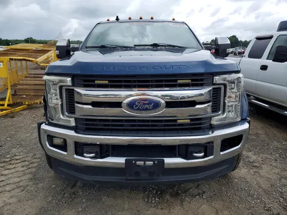 2019 Ford Super Duty F-450 DRW XL