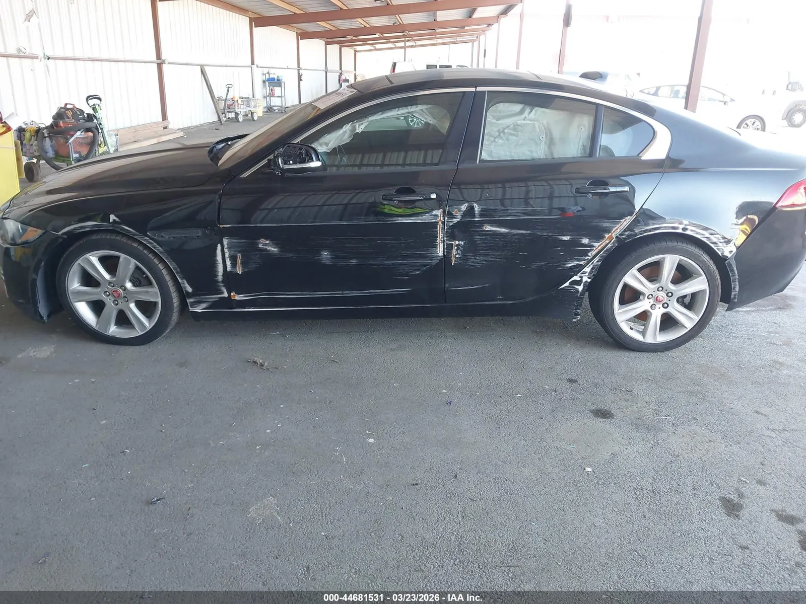 2017 Jaguar XE 25t Premium