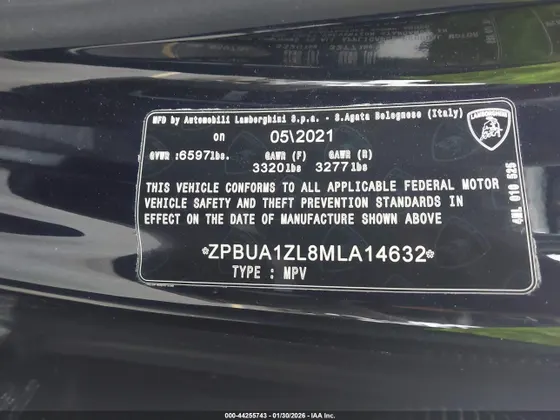 2021 Lamborghini Urus GRAPHITE CAPSULE/PEARL CAPSULE