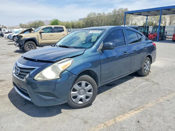 2015 Nissan Versa S