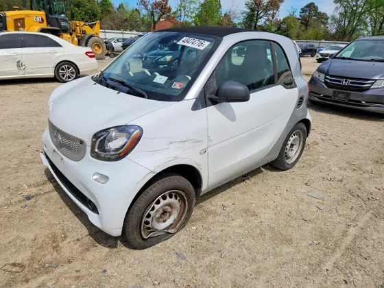 2017 smart fortwo pure