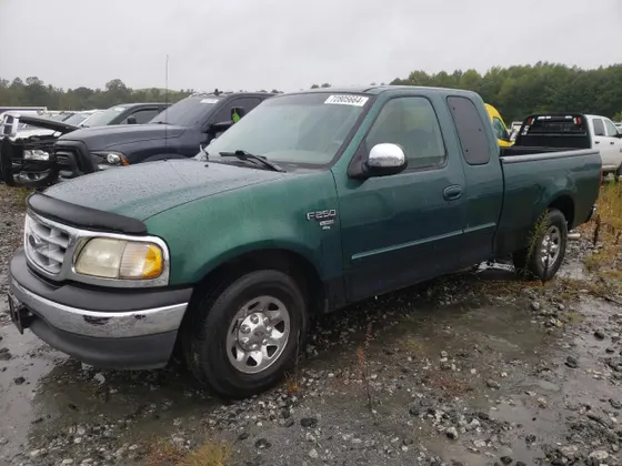 1999 Ford F-250 Work Series F250