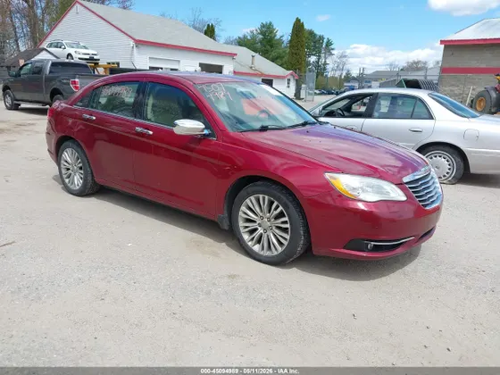 2012 Chrysler 200 Limited