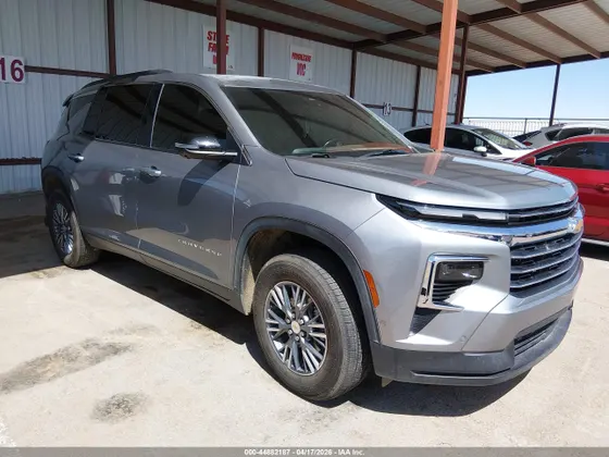 2025 Chevrolet Traverse AWD LT