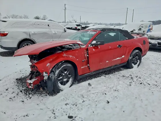2006 Ford Mustang GT Deluxe