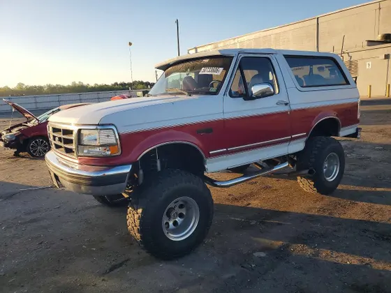 1995 Ford Bronco Custom