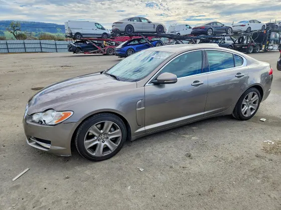 2011 Jaguar XF