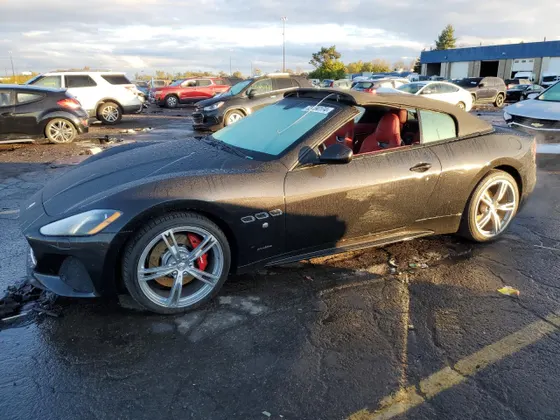 2019 Maserati GranTurismo Convertible Sport