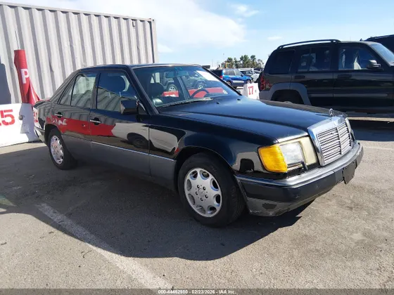 1992 Mercedes-Benz 400 Series 400E