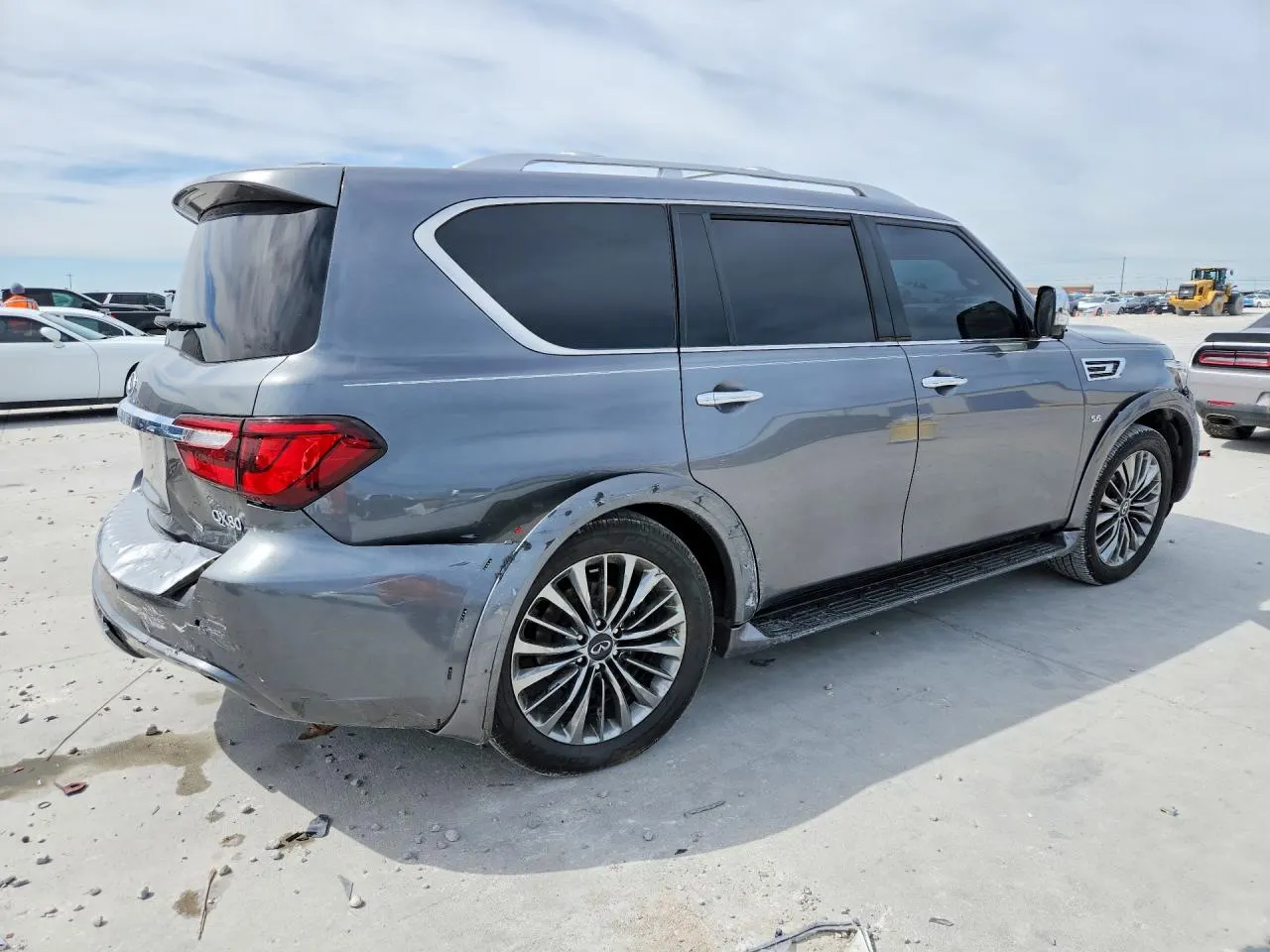 2019 INFINITI QX80 LUXE