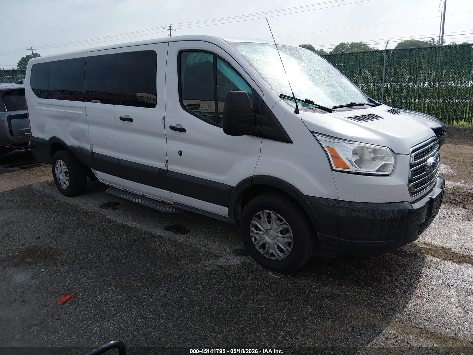 2016 Ford Transit Wagon XLT