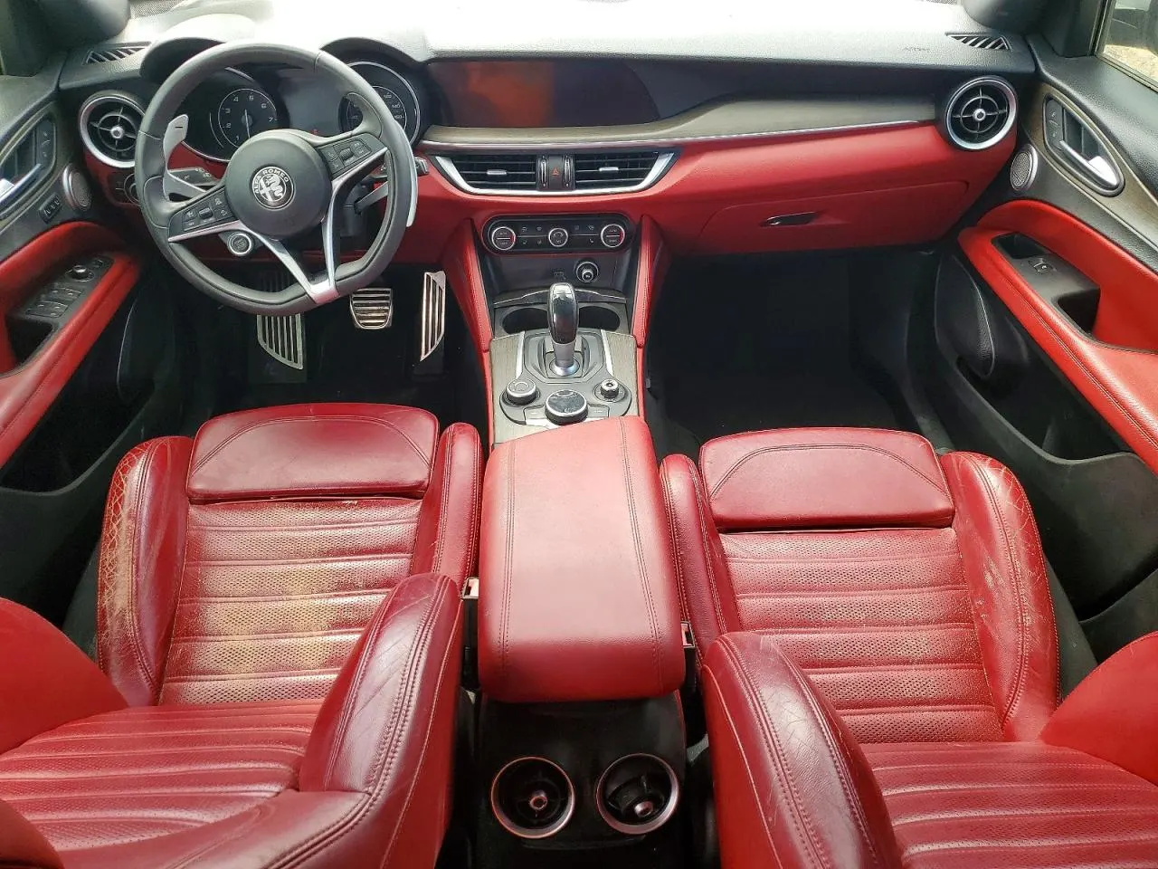 2018 Alfa Romeo Stelvio Ti Sport