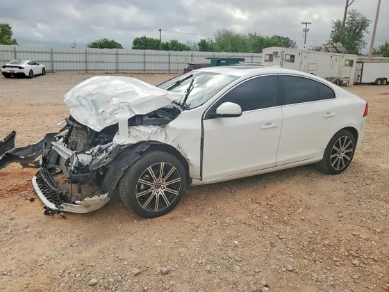 2016 Volvo S60 Inscription T5 Drive-E Premier