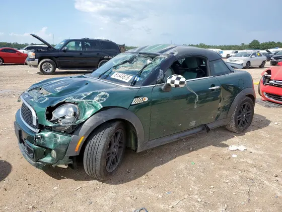 2015 MINI Cooper Coupe S