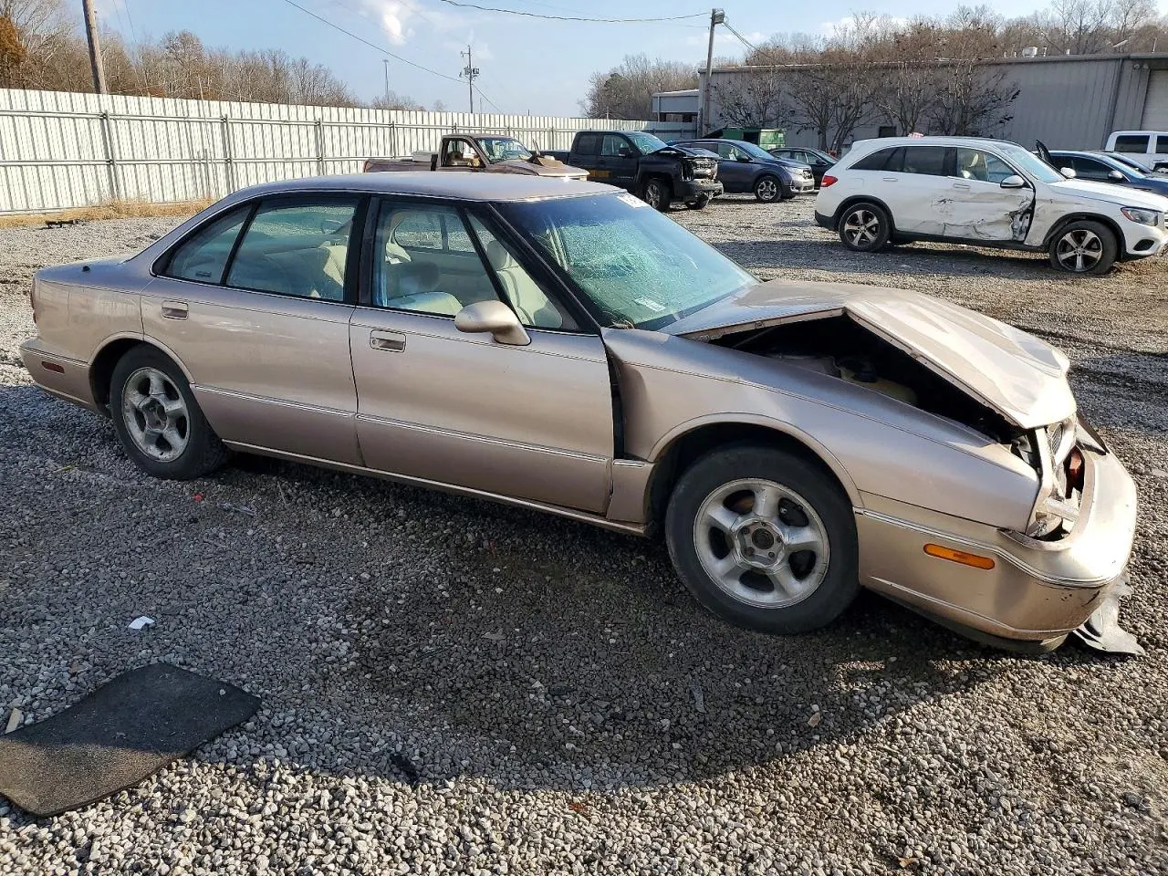 1999 Oldsmobile 88 LS