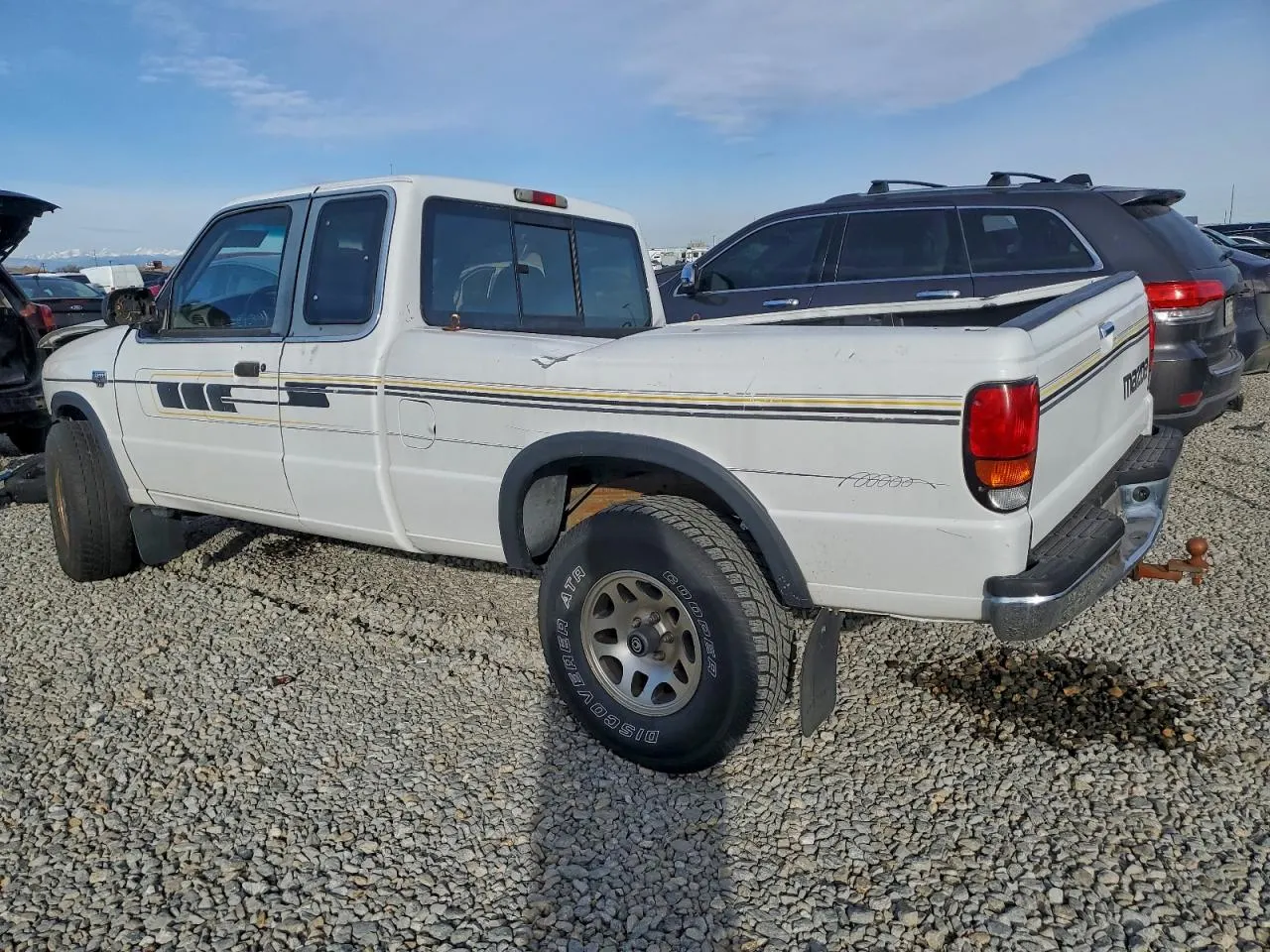 1996 Mazda B-Series 4WD Truck LE