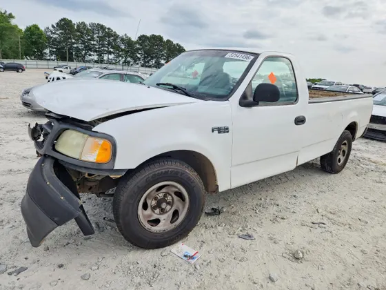 2003 Ford F-150 XL
