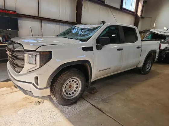 2022 GMC Sierra 1500 Pro