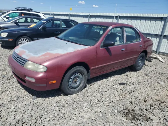 1995 Nissan Altima GLE